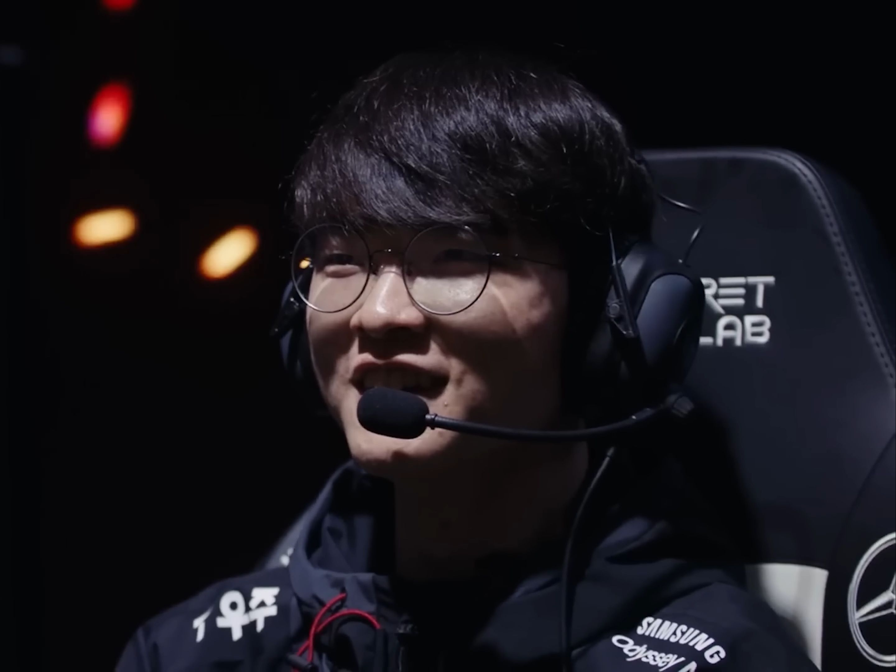 刚刚，FLY官宣前TSM打野选手Spica加入