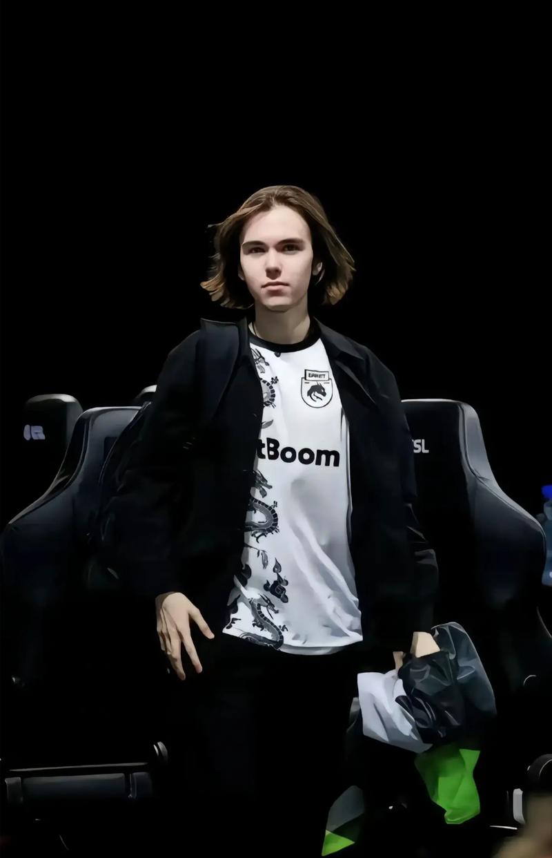 LPL春季赛常规赛今日首发名单：RNG vs TT、AL vs FPX