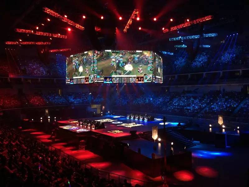 NAVI以与两天前完全相同的比分击败了 BIG